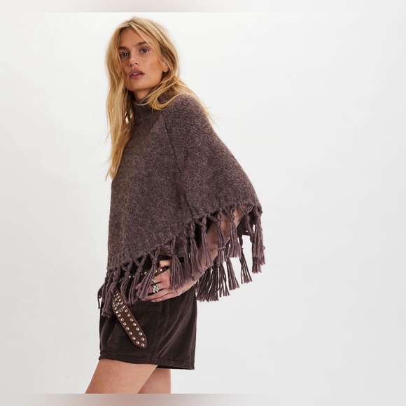 Free People Emma Knitted Cropped Poncho Java Chip One Size - Picture 3 of 5